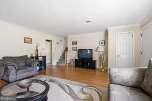 113 Lombardy Dr, Wallingford, PA 19086 - Photo 9