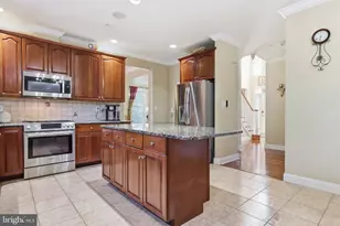 303 Langford Rd, Broomall, PA 19008 - Photo 15