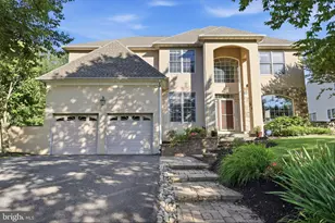 303 Langford Rd, Broomall, PA 19008 - Photo 3