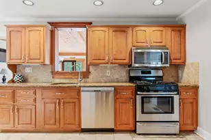 54 Treaty Rd, Drexel Hill, PA 19026 - Photo 13