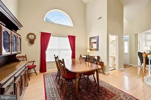 17 Brentwood Rd, Boothwyn, PA 19061 - Photo 5