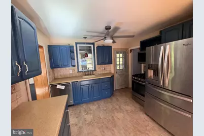 810 Irvington Road, Drexel Hill, PA 19026 - Photo 13