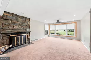 38 War Trophy Ln, Media, PA 19063 - Photo 5