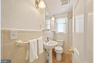 509 Springfield Avenue, Folsom, PA 19033 - Photo 17