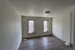1012 W 8th St, Chester, PA 19013 - Photo 5