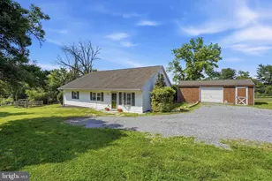 975 Palmers Mill (Cottage) Rd, Media, PA 19063 - Photo 1