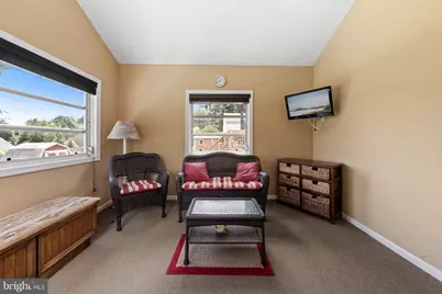 920 Belmont Avenue, Secane, PA 19018 - Photo 9