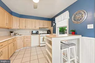 412 Hazel Ave, Folsom, PA 19033 - Photo 15