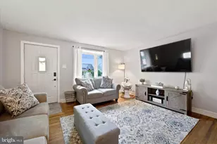 412 Hazel Ave, Folsom, PA 19033 - Photo 7