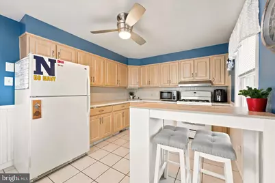 412 Hazel Avenue, Folsom, PA 19033 - Photo 17
