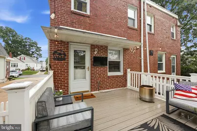 412 Hazel Avenue, Folsom, PA 19033 - Photo 3