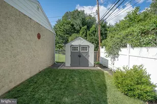 43 Netherwood Dr, Springfield, PA 19064 - Photo 43