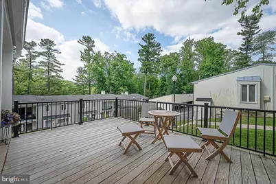 209 E Chelsea Circle, Newtown Square, PA 19073 - Photo 3