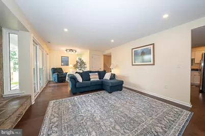 209 E Chelsea Circle, Newtown Square, PA 19073 - Photo 13