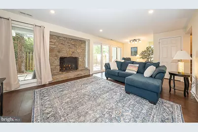 209 E Chelsea Circle, Newtown Square, PA 19073 - Photo 15