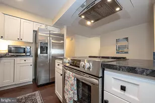 209 E Chelsea Cir, Newtown Square, PA 19073 - Photo 11