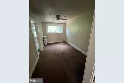 332 W 15th Street, Chester, PA 19013 - Photo 3