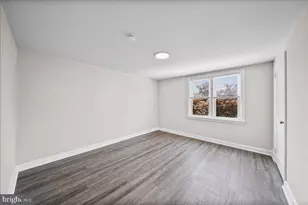 407 W 21st St, Chester, PA 19013 - Photo 11