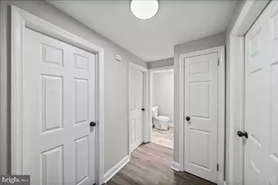 407 W 21st St, Chester, PA 19013 - Photo 13
