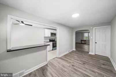 407 W 21st Street, Chester, PA 19013 - Photo 7