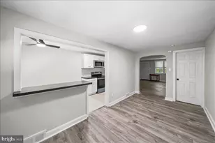 407 W 21st St, Chester, PA 19013 - Photo 7