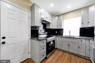 1016 Andrews Ave, Darby, PA 19023 - Photo 11