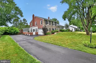 111 Canterbury Dr, Wallingford, PA 19086 - Photo 3