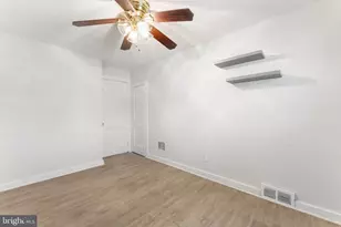1038 Lawrence Ave, Darby, PA 19023 - Photo 17