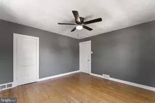 1038 Lawrence Ave, Darby, PA 19023 - Photo 15