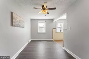 1038 Lawrence Ave, Darby, PA 19023 - Photo 9