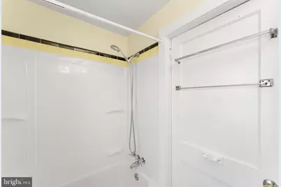 1038 Lawrence Avenue, Darby, PA 19023 - Photo 21