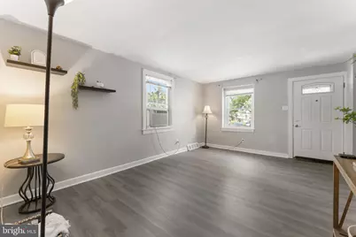 1038 Lawrence Avenue, Darby, PA 19023 - Photo 11