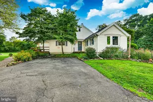 866 Shavertown Rd, Garnet Valley, PA 19060 - Photo 41