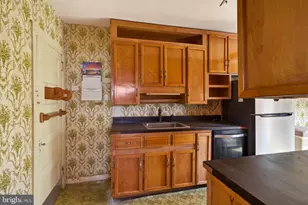 7737 Parkview Rd, Upper Darby, PA 19082 - Photo 13