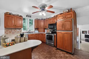 13 S Bryn Mawr Pl, Media, PA 19063 - Photo 11