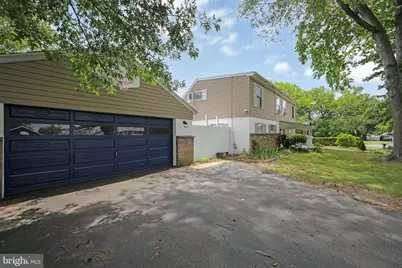 2400 Grand Avenue, Holmes, PA 19043 - Photo 7