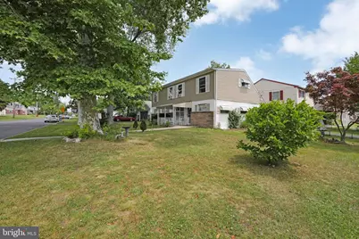 2400 Grand Avenue, Holmes, PA 19043 - Photo 9