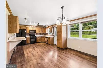 4899 Jackson Drive, Brookhaven, PA 19015 - Photo 5
