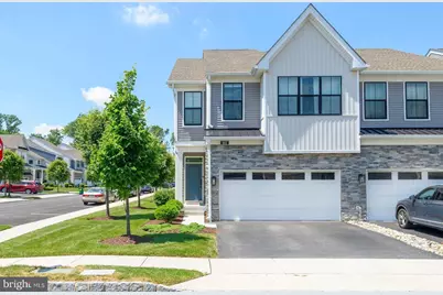 102 Segel Drive, Media, PA 19063 - Photo 1
