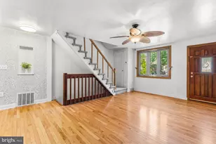 390 Glen Cove, Collingdale, PA 19023 - Photo 3
