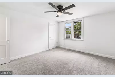 390 Glen Cove, Collingdale, PA 19023 - Photo 13