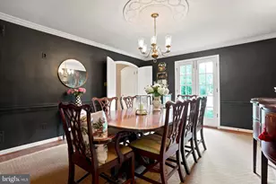 736 Governor Cir, Newtown Square, PA 19073 - Photo 27