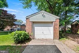 640 S Eagle Rd, Havertown, PA 19083 - Photo 29