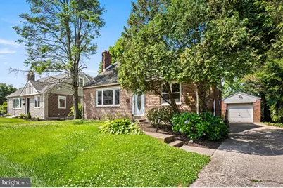 640 S Eagle Road, Havertown, PA 19083 - Photo 1