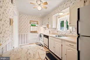 105 Harmil Rd, Broomall, PA 19008 - Photo 11