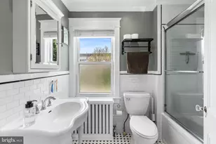2404 Poplar Rd, Havertown, PA 19083 - Photo 25