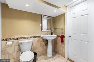 2404 Poplar Rd, Havertown, PA 19083 - Photo 33