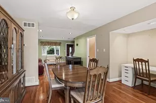 377 E Madison Ave, Clifton Heights, PA 19018 - Photo 3