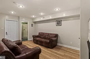 377 E Madison Ave, Clifton Heights, PA 19018 - Photo 9