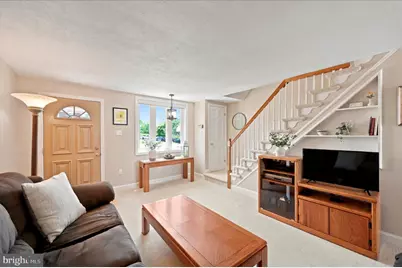 5220 Gramercy Drive, Clifton Heights, PA 19018 - Photo 5